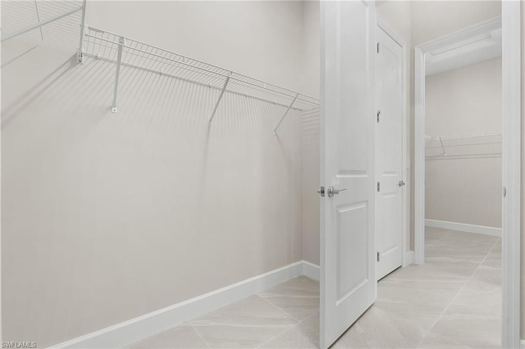 2436 Cambridge Way, Naples, FL 34112 Photo