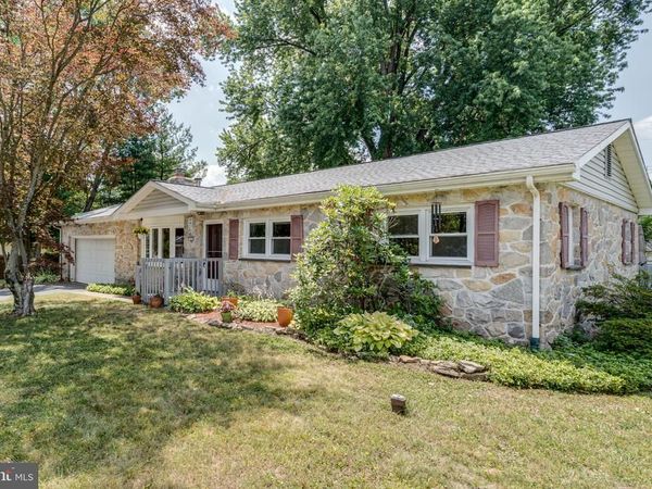 12 HEATHER LANE, DOUGLASSVILLE, PA 19518
