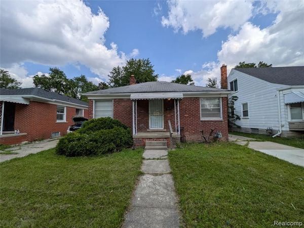 7414 Vaughan Street, Detroit, MI 48228