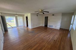 1802 Ardmore Road  photo 4