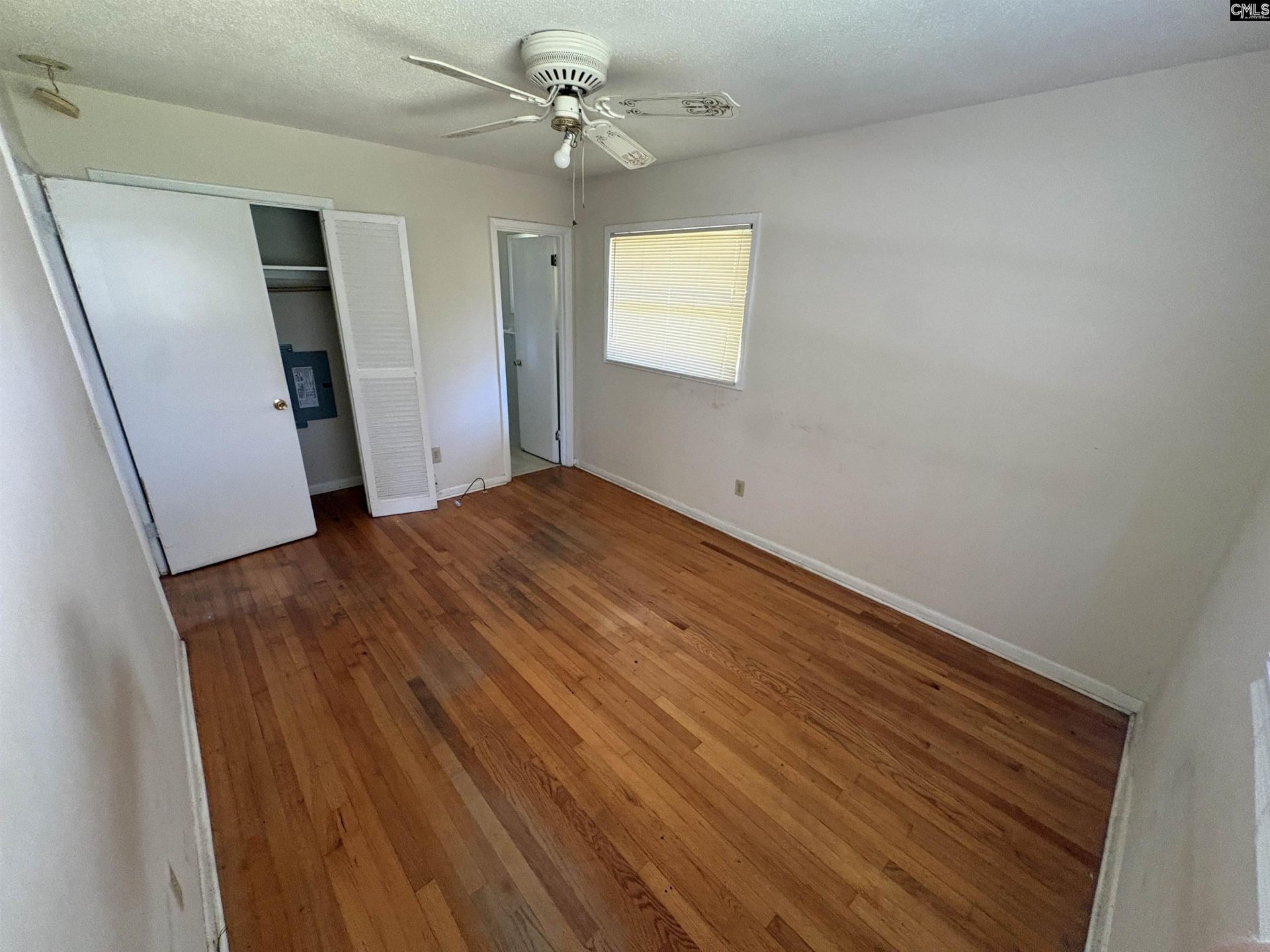 1802 Ardmore Road  Photo 5