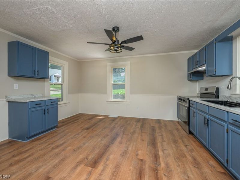 1718 Ferndale Road NW, Canton, OH 44709 Photo 9