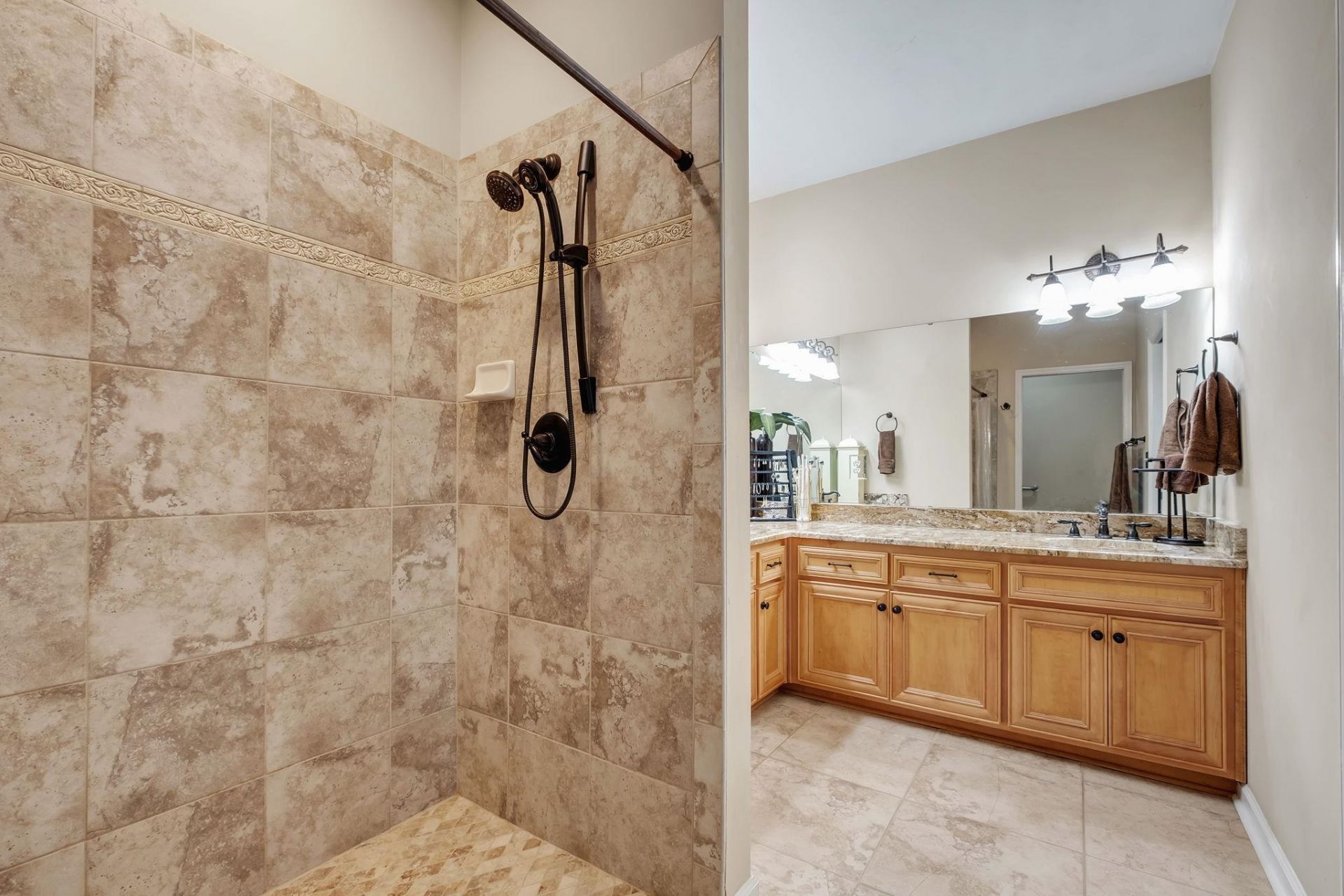 790 Langston Lane, Havana, FL 32333 Photo