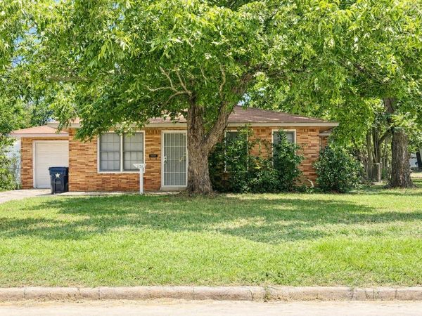 608 Green ST, Rockdale, TX 76567