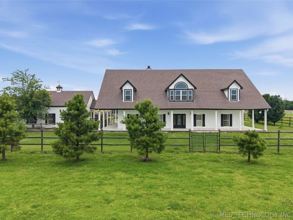 2707 E 171st Street S, Mounds, OK 74047