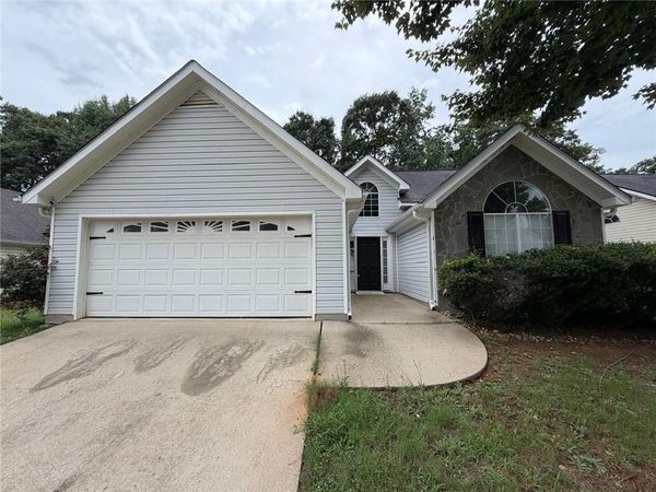 208 Coldsprings Court , Mcdonough, GA 30253