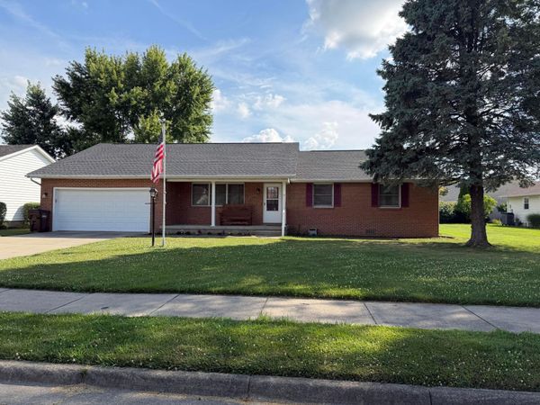 401 Kimberly Drive , Washington Court House, OH 43160