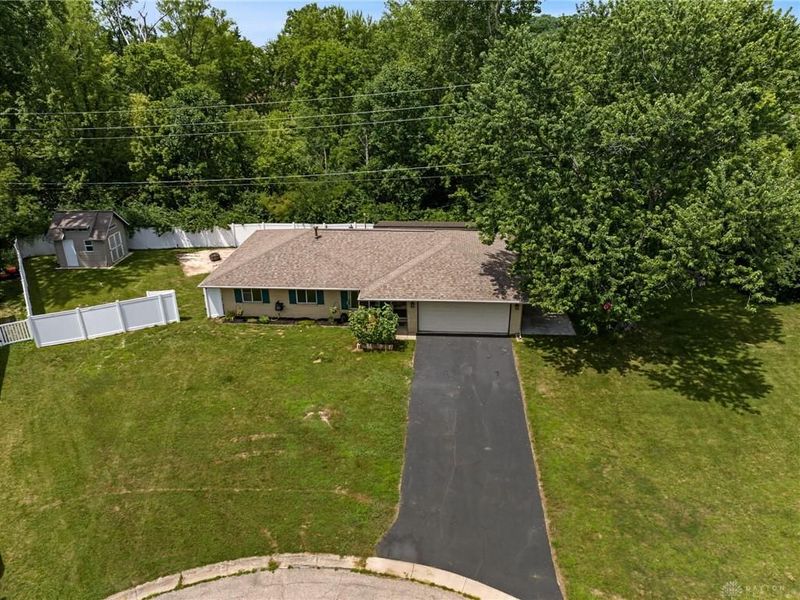 7481 Mohawk Trail Road, Miami Township, OH 45459 Photo 3