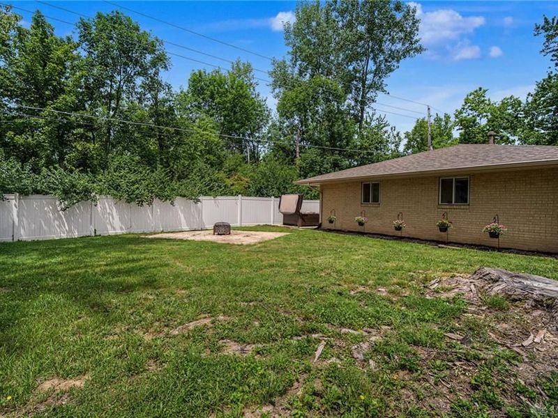 7481 Mohawk Trail Road, Miami Township, OH 45459 Photo 33