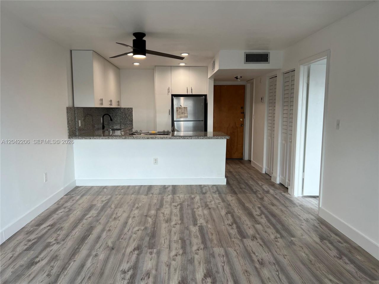860 NE 78th St, Unit 303, Miami, FL 33138 Photo