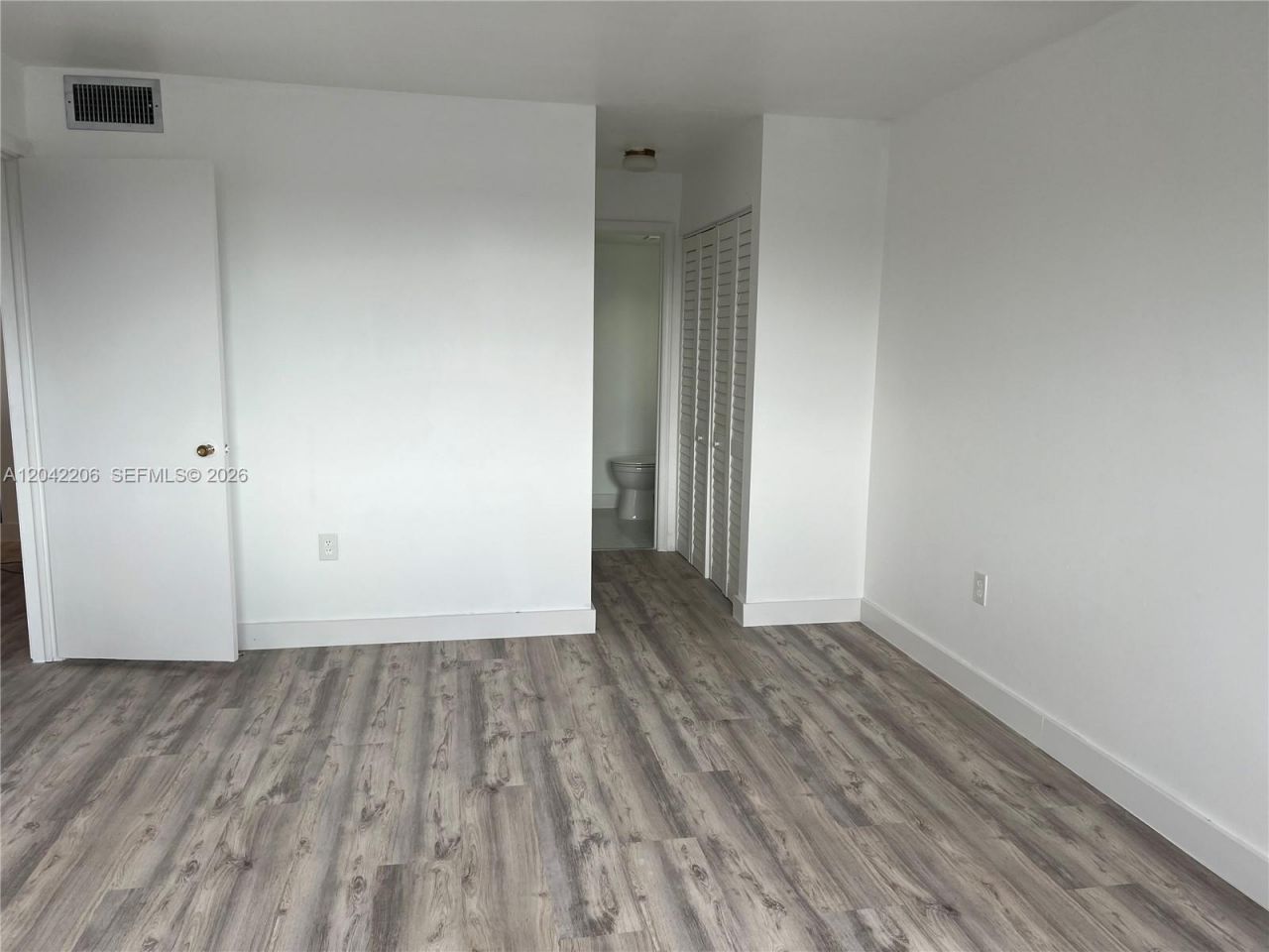 860 NE 78th St, Unit 303, Miami, FL 33138 Photo