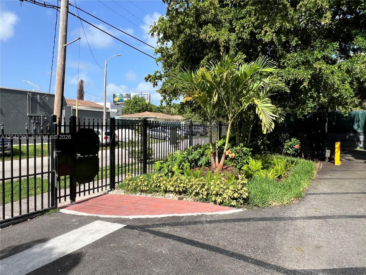 860 NE 78th St, Unit 303, Miami, FL 33138 Photo