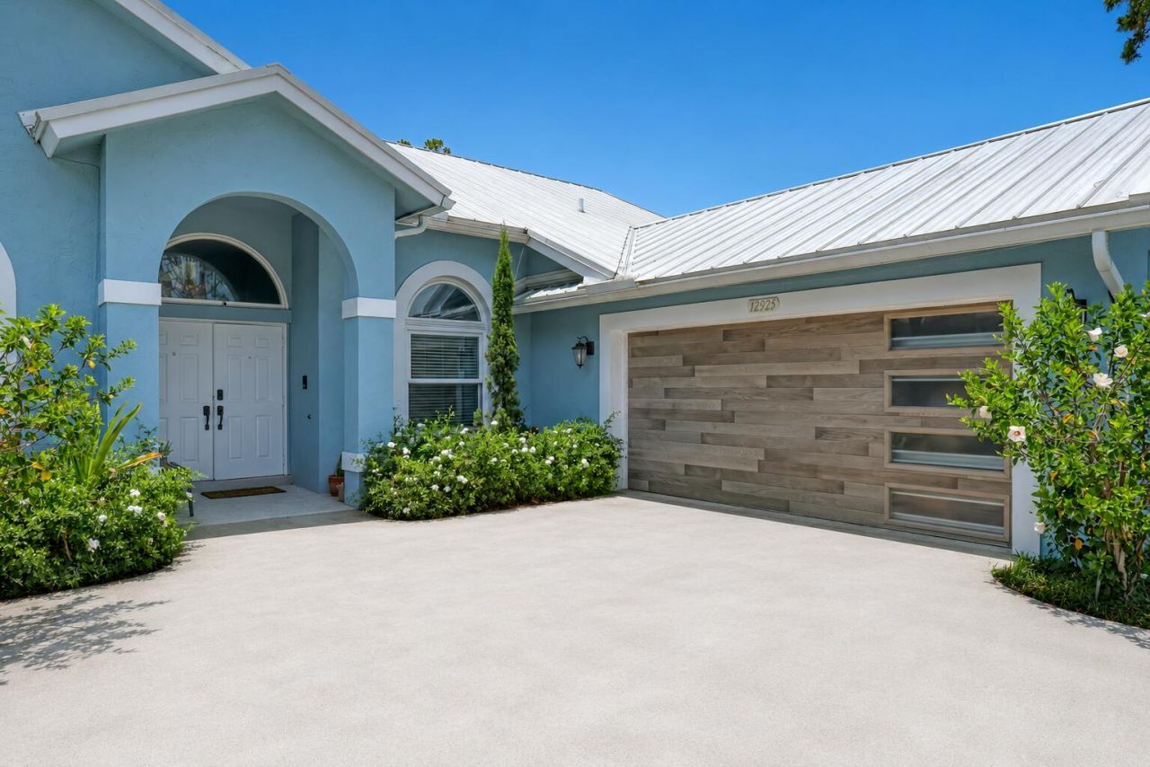 12925 Saint Davids Court, Wellington, FL 33414 Photo