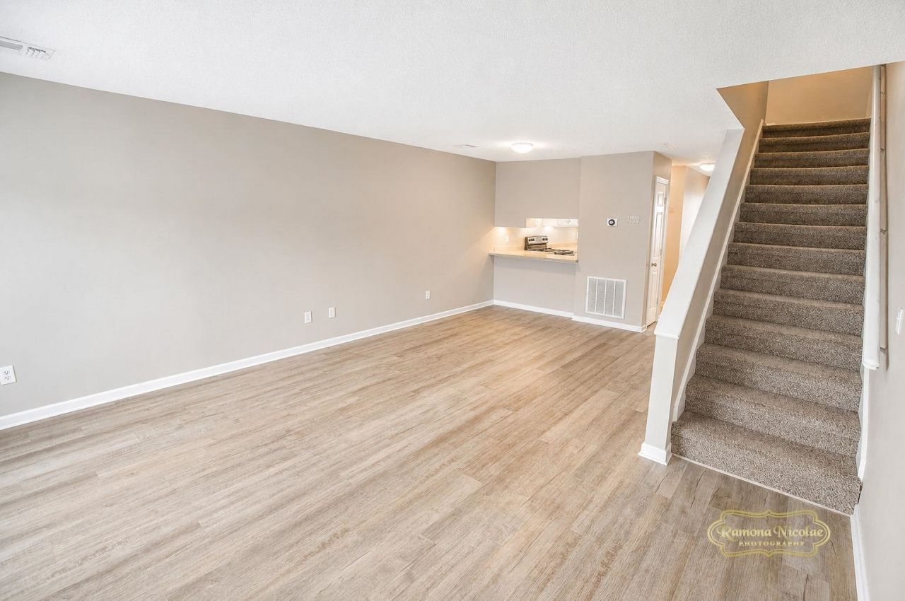4827 Little River Rd. Photo 9