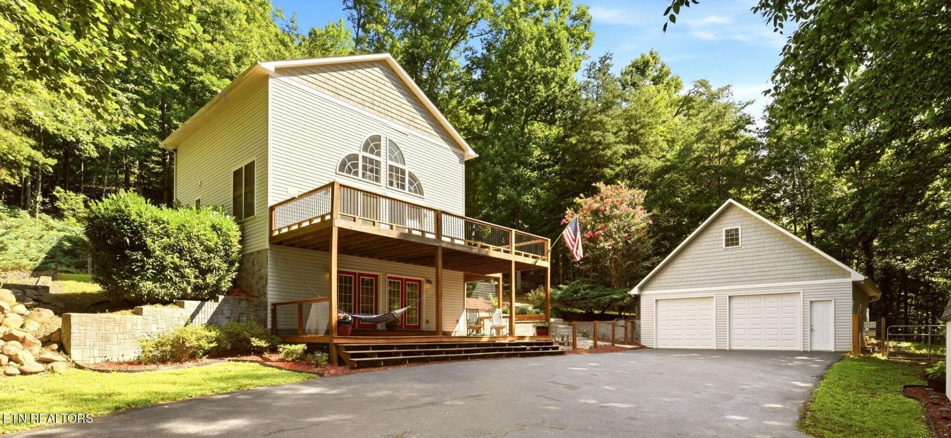 281 Lone Mountain Rd, Andersonville, TN 37705 Main Photo