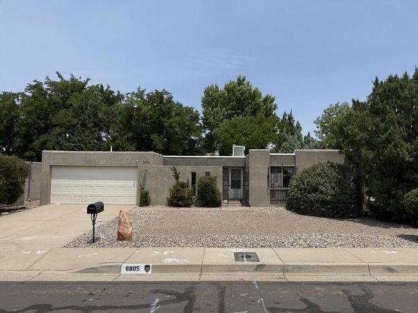 6805 Baker Avenue NE, Albuquerque, NM 87109