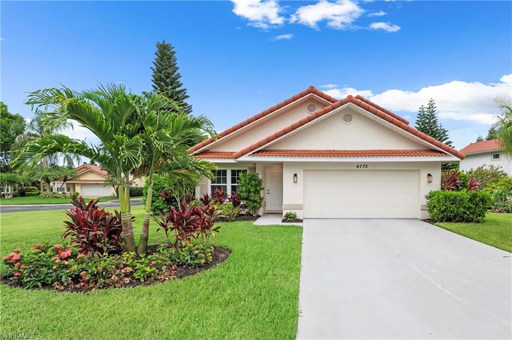 4775 Europa Dr, Naples, FL 34105 Photo