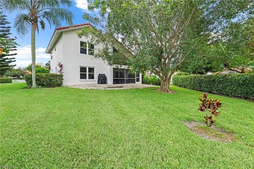 4775 Europa Dr, Naples, FL 34105 Photo