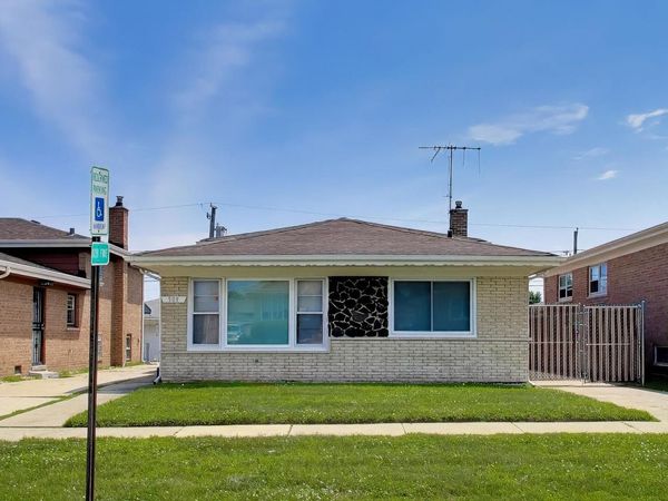509 Paxton Avenue , Calumet City, IL 60409