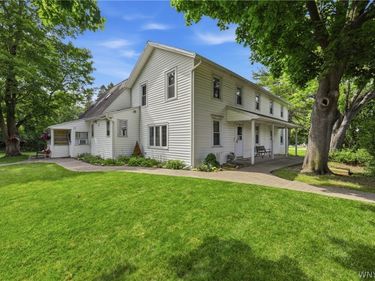 5224 Old Goodrich Road, Clarence, NY 14031