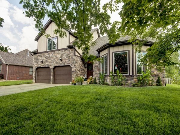2343 W Dearborn Street , Springfield, MO 65807