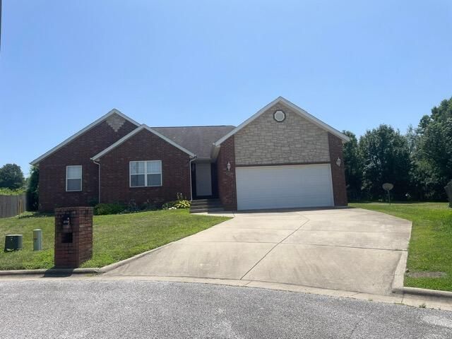 2710 W Colton Avenue, Ozark, MO 65721 Main Photo