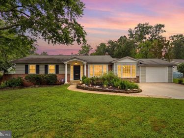 8532 CANTERBURY DRIVE, ANNANDALE, VA 22003