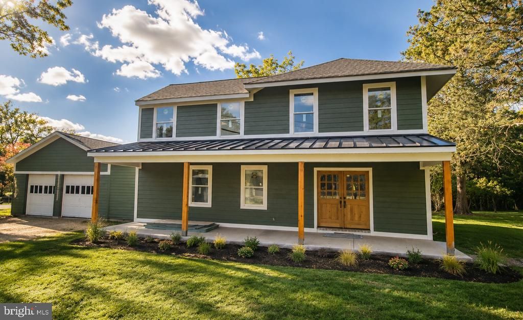 1095 WASHINGTON AVENUE, NEWTOWN, PA 18940