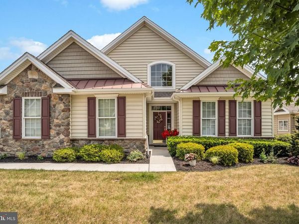 298 FOUNDERS WAY, MECHANICSBURG, PA 17050