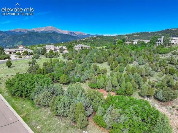 3585 Twisted Oak Circle, Colorado Springs, CO 80904