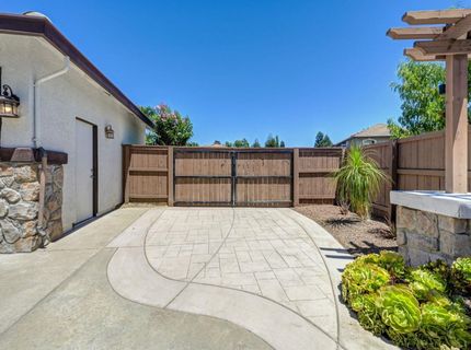 6600 Caprezzo Way, Elk Grove, CA 95757 Photo
