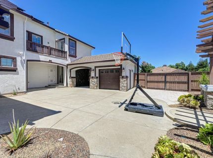 6600 Caprezzo Way, Elk Grove, CA 95757 Photo