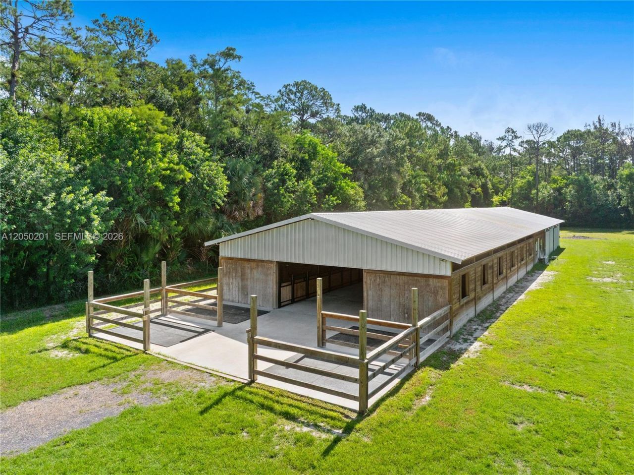 1068 D Rd , Loxahatchee, FL 33470 Photo