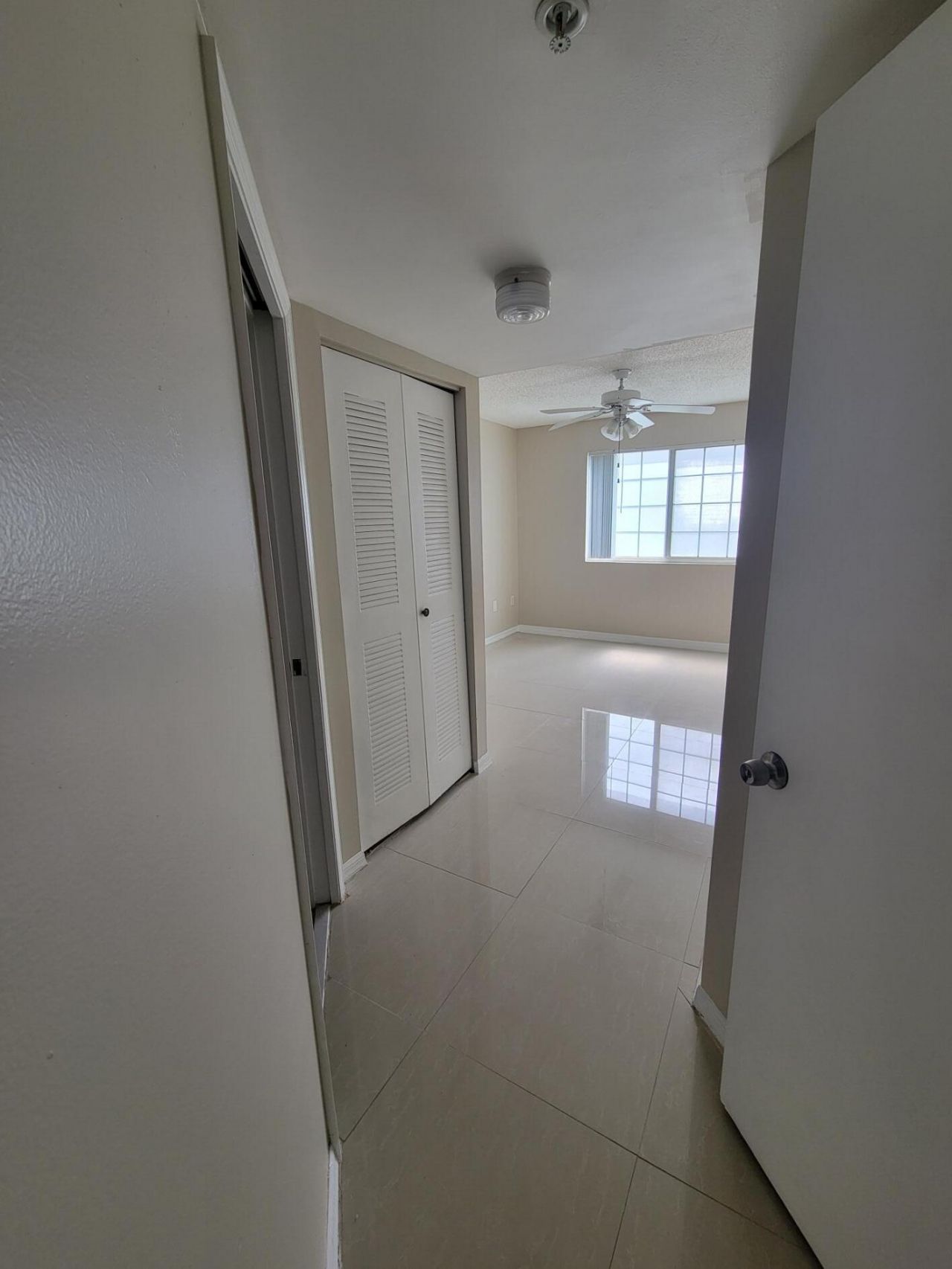 1400 Crestwood Court S, Unit 1402, Royal Palm Beach, FL 33411 Photo