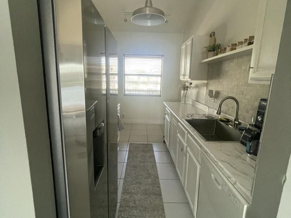 9878 Nob Hill Court, Unit 9878, Sunrise, FL 33351