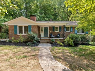105 Lexington Road, Chapel Hill, NC 27516
