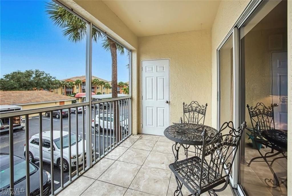 6461 Aragon Way, Unit 208, Fort Myers, FL 33966 Photo