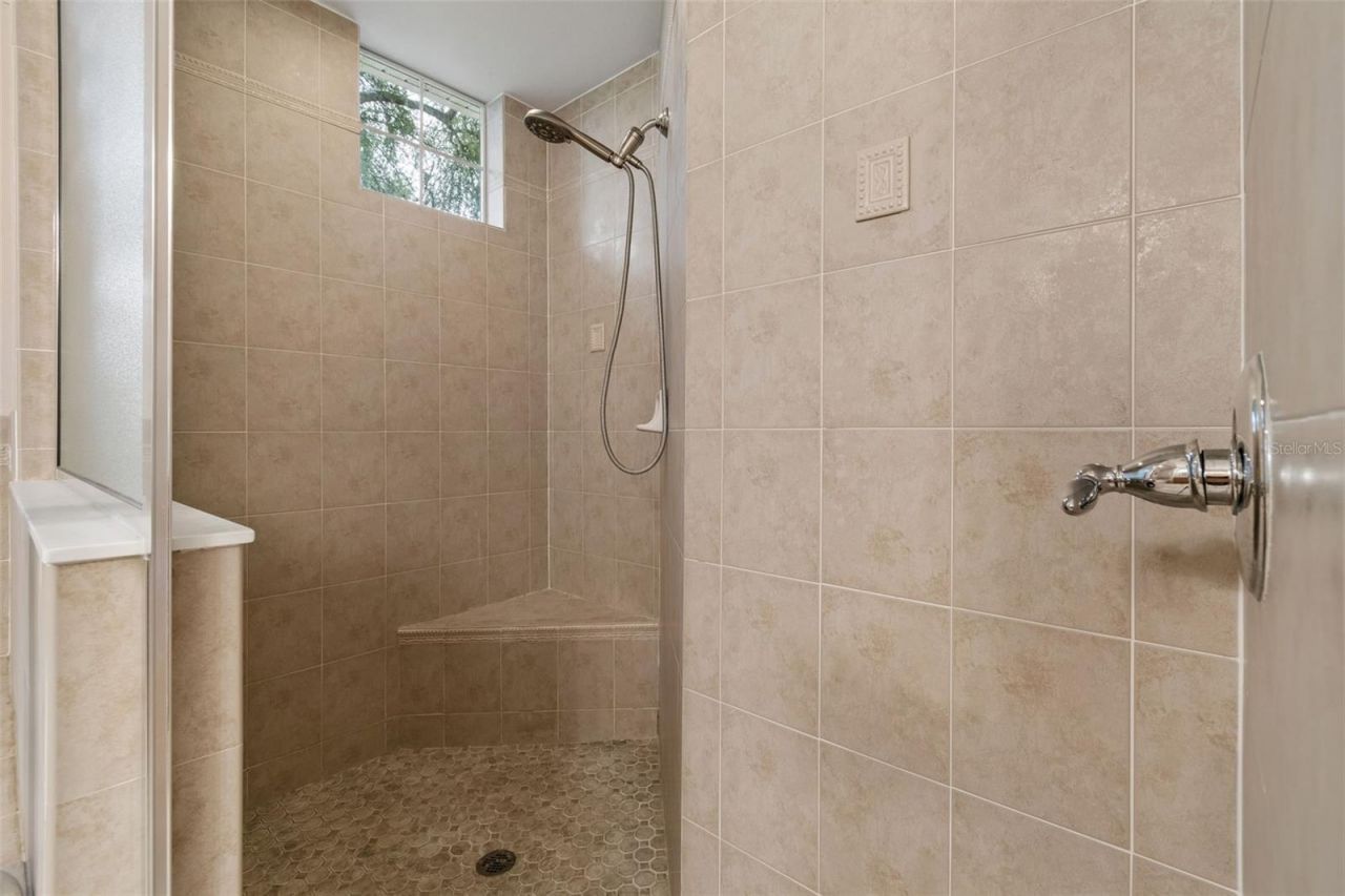 5303 Clouds Peak Drive, Lutz, FL 33558 Photo