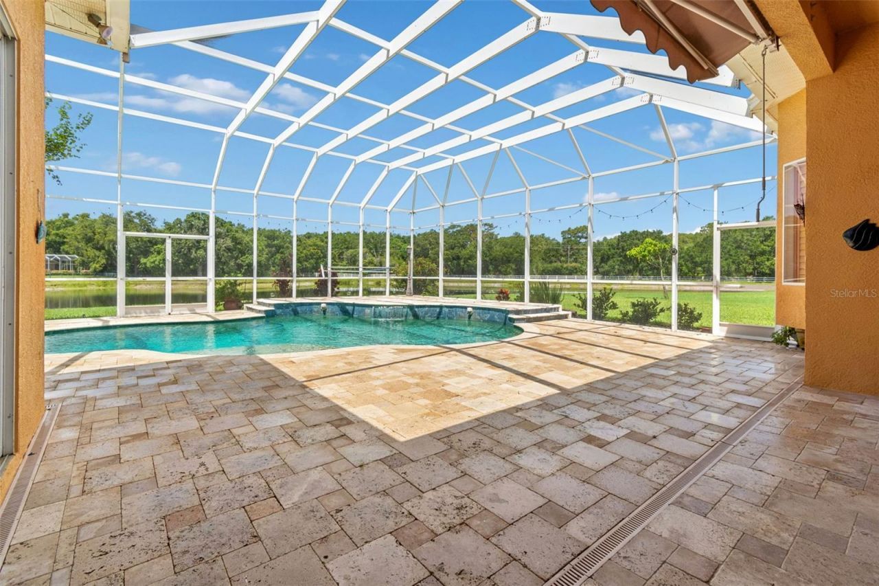 5303 Clouds Peak Drive, Lutz, FL 33558 Photo