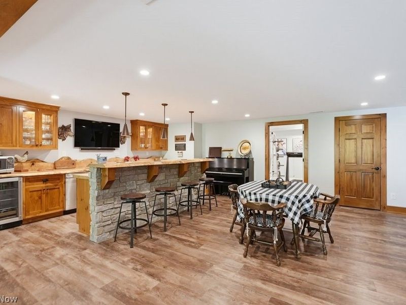 275 Falls Walk Way, Chagrin Falls, OH 44022 Photo 30
