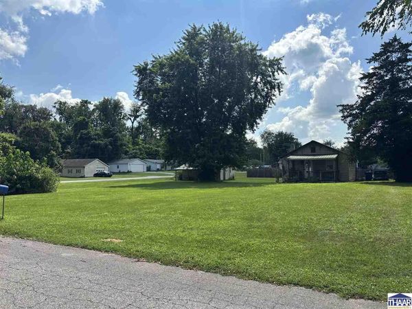 3004 N 6 1/2 Street, Terre Haute, IN 47804