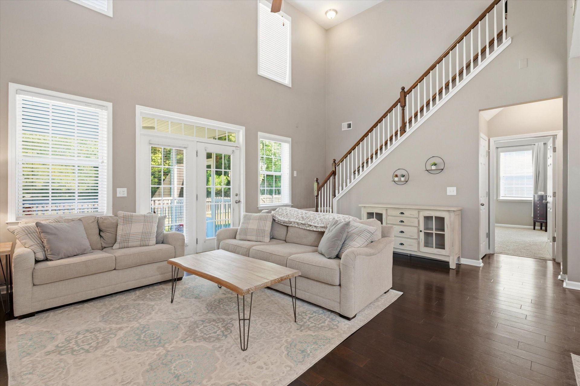 8560 Sentry Circle Photo 1