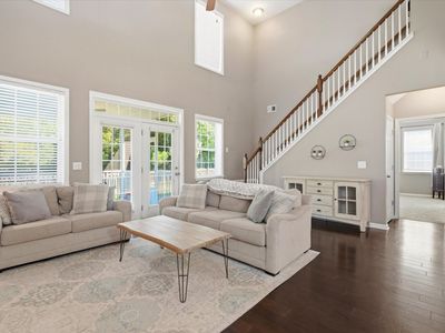 8560 Sentry Circle, North Charleston, SC 29420