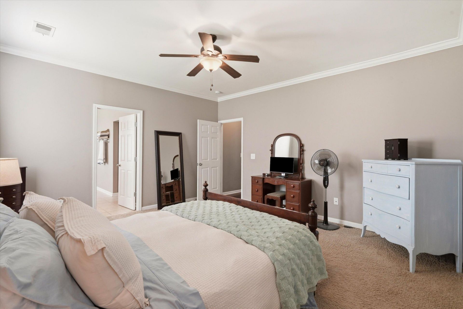 8560 Sentry Circle Photo 11