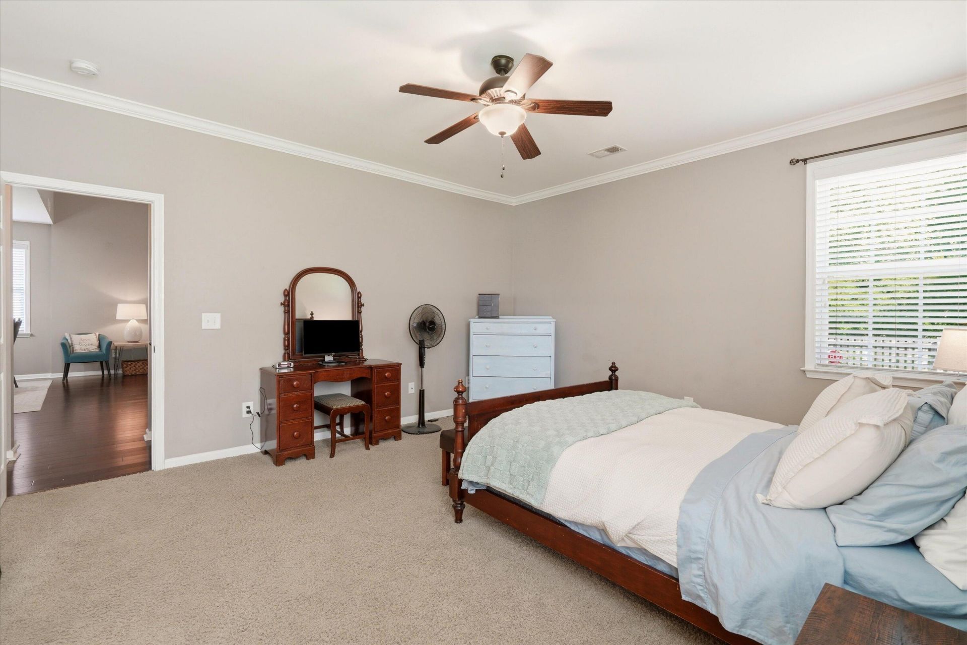 8560 Sentry Circle Photo 12