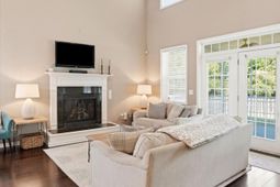 8560 Sentry Circle photo 4