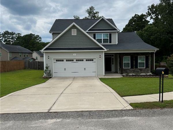 39 Yaupon Circle, Spring Lake, NC 28390
