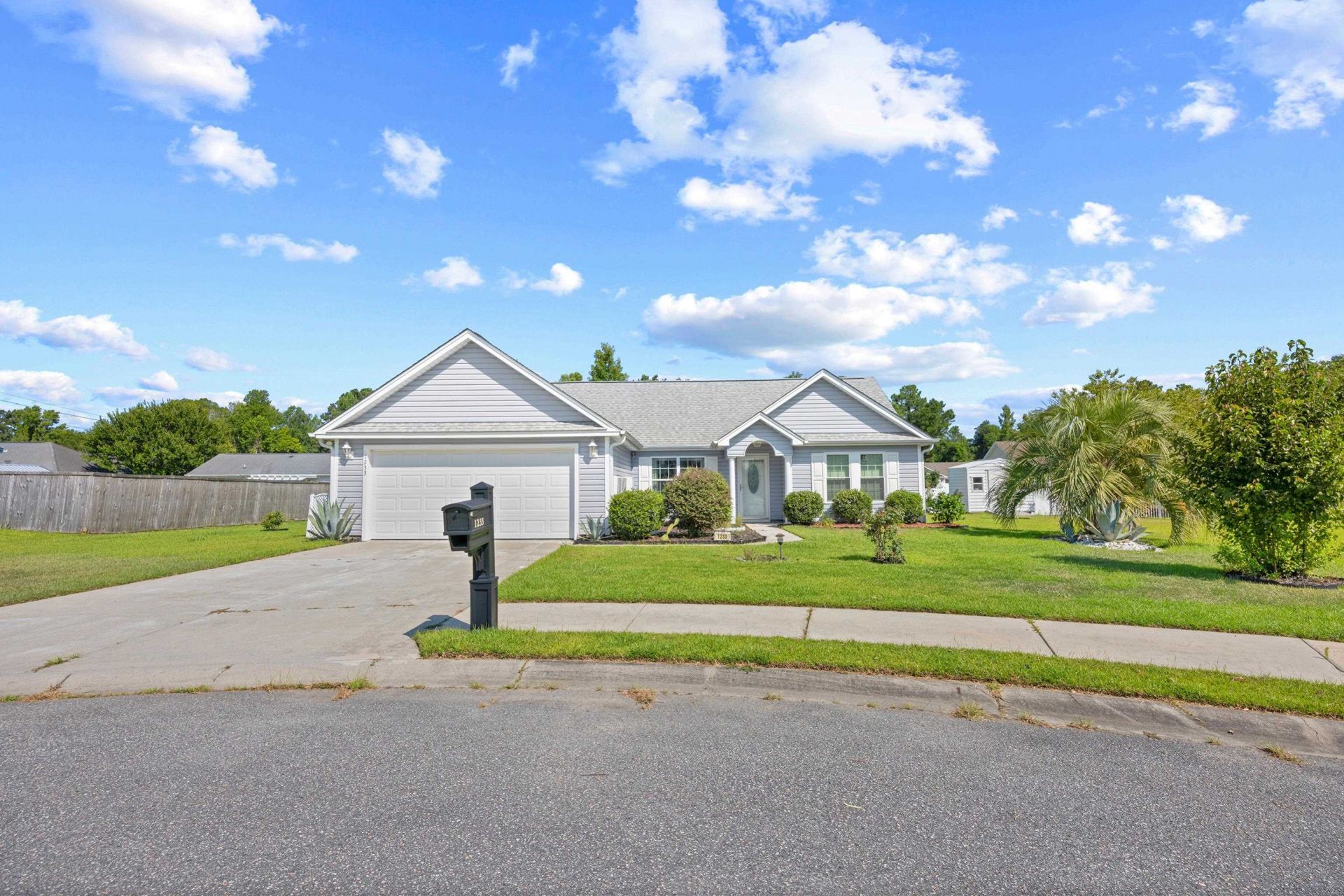 1233 Dunraven Ct.  Photo 4