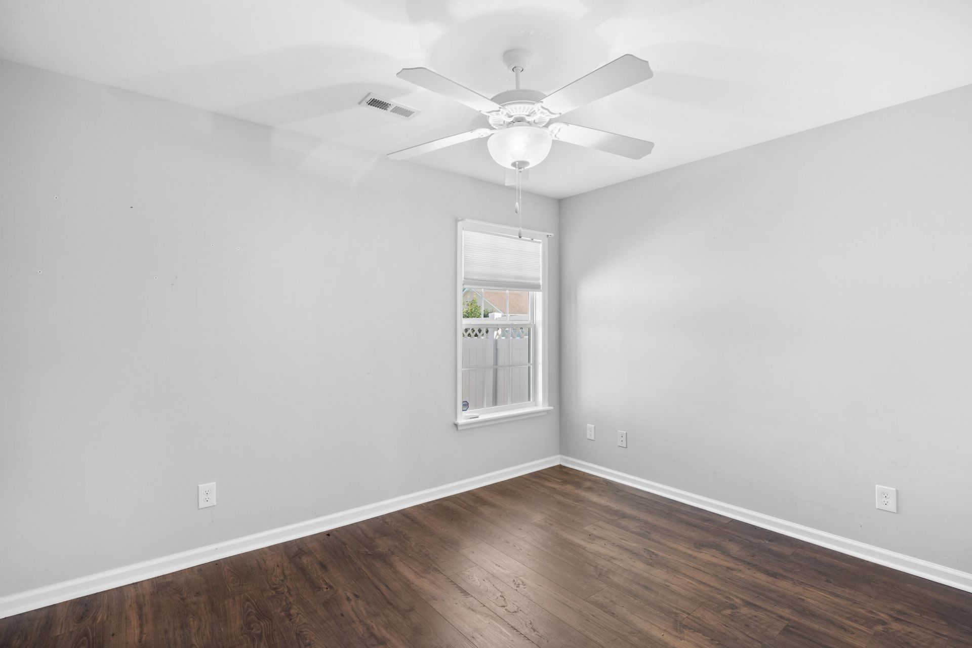 1233 Dunraven Ct.  Photo 8