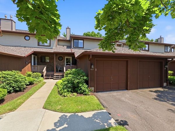 43 Dogwood Ln, Unit 43, Agawam, MA 01001